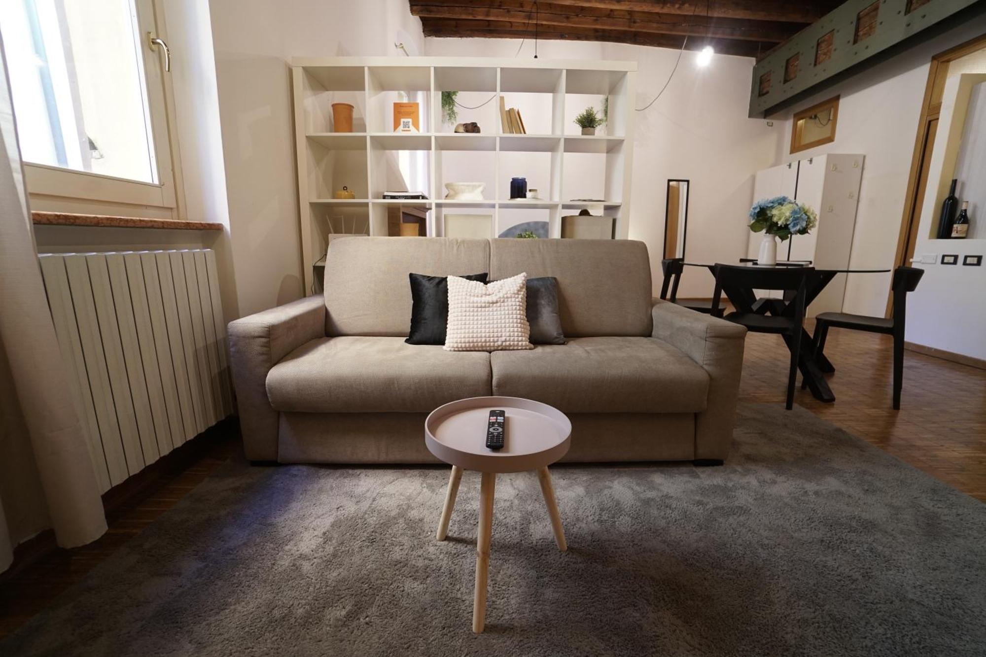 Romeohouse Central With Wifi Verona Kültér fotó